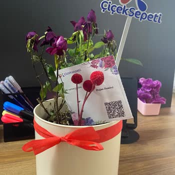 Görselden Farklı Ve Özensiz Çiçek Teslimatı, İade Talebine Yanıtsız Kalındı