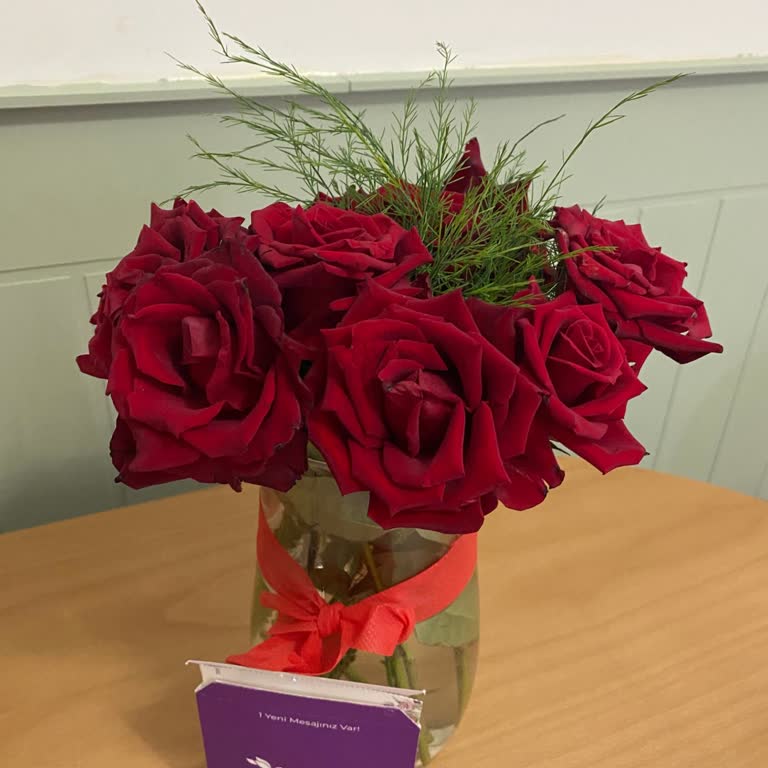 Seçilen Çiçek Aranjmanı Görseline Uymayan Ürün Teslimatı Nedeniyle Yaşanan Hayal Kırıklığı