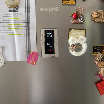 Arçelik Buzdolabım Sürekli Aynı Arızayı Veriyor, Servis Sorunu Çözemiyor