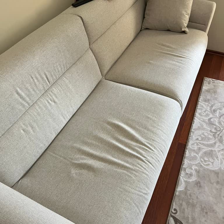 Yeni Alınan Koltuk Takımında Kısa Sürede Oluşan Kırışıklıklar Ve İade Talebi