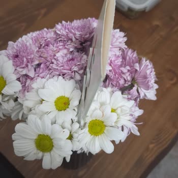 Siparişimde Beklediğim Çiçek Ve Vazo Yerine Bambaşka Ürün Geldi