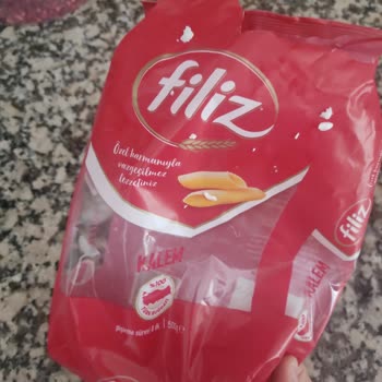 Makarnada Kurt Şoku Ve İlgisiz Müşteri Hizmeti