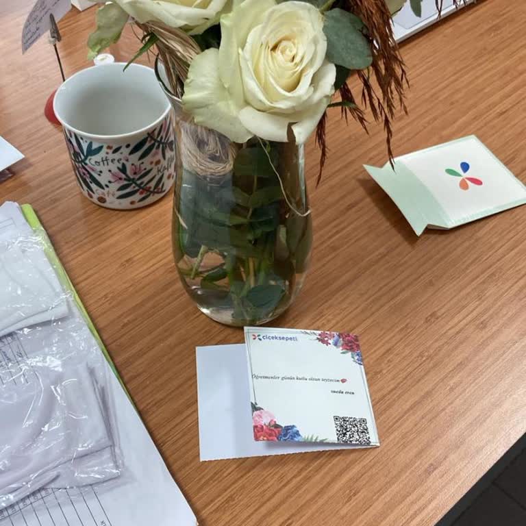 Sipariş Verdiğim Çiçek Görseldeki Gibi Gelmedi Ve Destek Alamadım