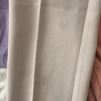 Bosch Çamaşır Makinesi Yağ Lekesi Sorunu Kıyafetlerimi Kullanılamaz Hale Getirdi, Çözüm Bulunamıyor