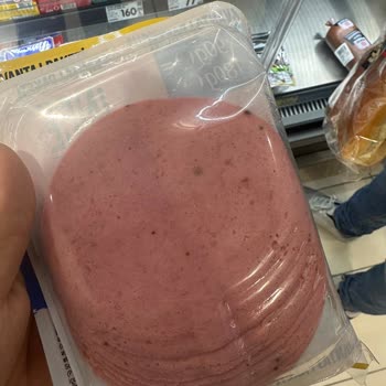 Şok Marketler Tarihi Geçmemiş Hindi Füme Ürününün Küflü Satılması Ve Hijyen Sorunu