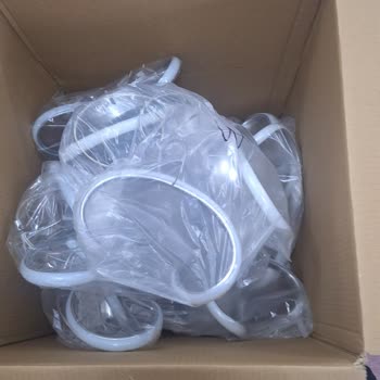 Hasarlı Avize Ve Satıcı İle Trendyolun İlgisizliği Mağduriyet Yaşattı