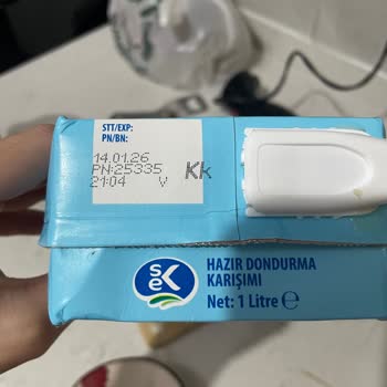 Hazır Dondurma Karışımında Küfe Benzeyen Yabancı Madde İle Karşılaşma