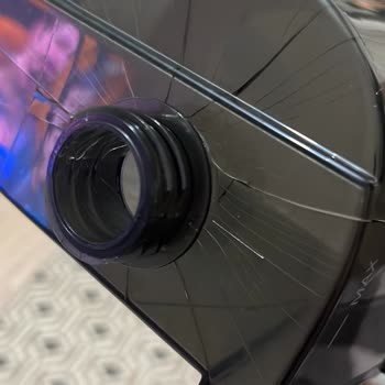 Temiz Su Haznesi Kırıldı, Yedek Parça Bulamıyorum Ve Destek Alamıyorum