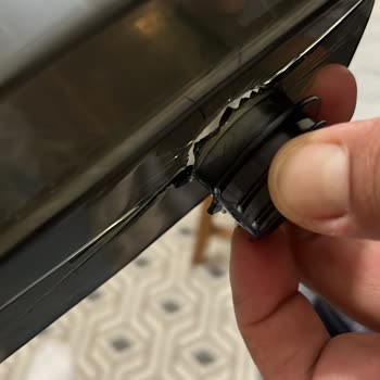 Temiz Su Haznesi Kırıldı, Yedek Parça Bulamıyorum Ve Destek Alamıyorum