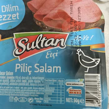 Açılmamış Sultan Piliç Salamın Son Kullanma Tarihi Geçmeden Küflenmesi Ve Sağlık Endişesi