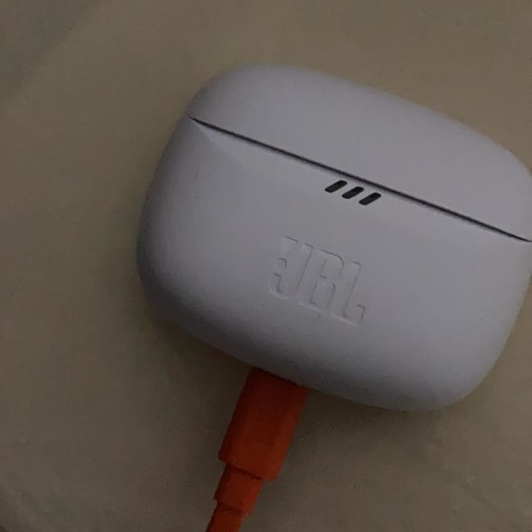 Sıfır Alınan JBL Tune Buds 2 İlk Günden Arızalı Çıktı