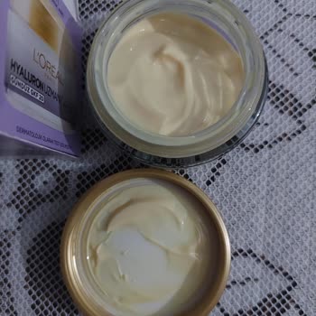 Aldığım L’Loreal Hyaluron Uzmanı Kremin Rengi Ve Kokusu Normal Değildi