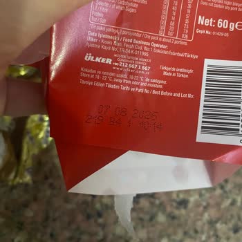 Tarihi Geçmemiş Ülker Kare Çikolatada Küf Ve Bozulma Şoku