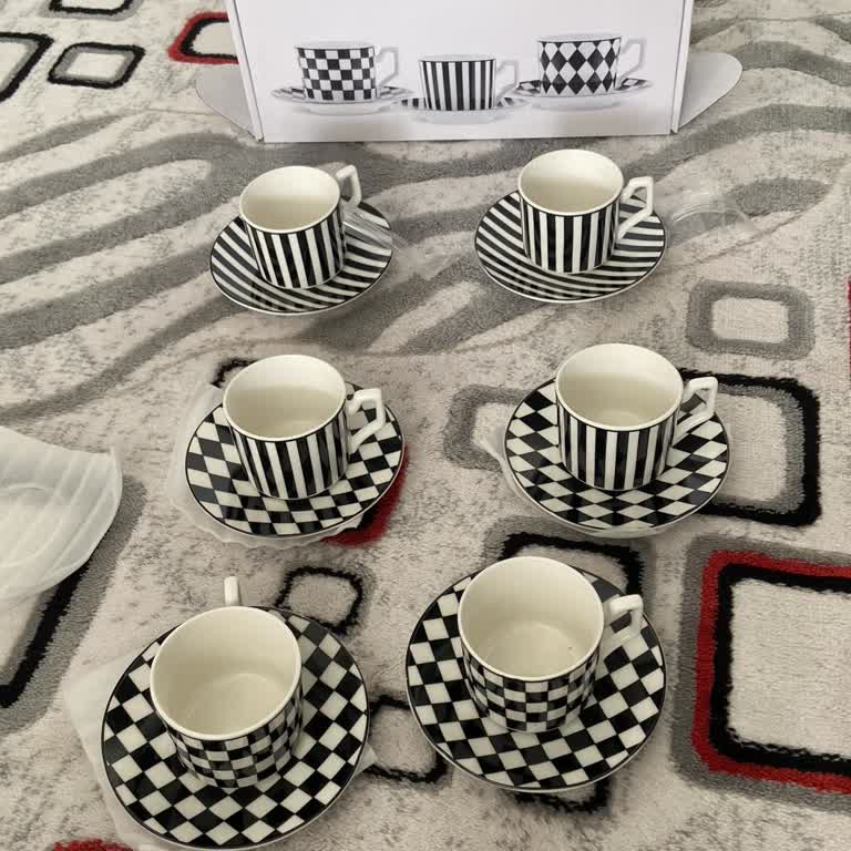 Karaca Züccaciye Yanlış Desenli Fincan Gönderimi Ve Yetersiz Müşteri Hizmeti