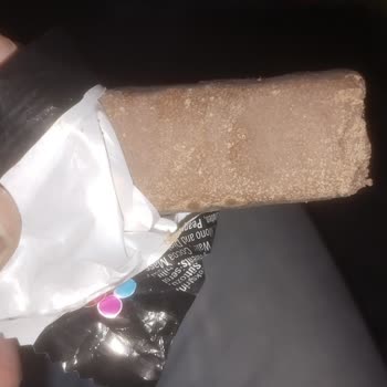 Aldığım Metro Çikolatanın Rengi Ve Tadı Bozuk Çıktı