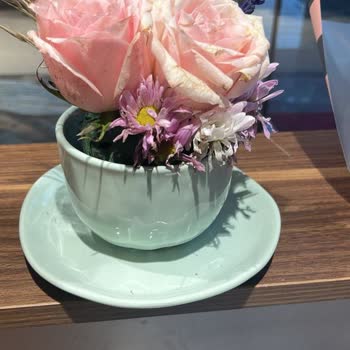 Çiçek Notları İletilmedi Ürünler Soluk Ve Eksik Geldi İade Talep Ediyorum