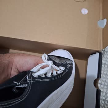 Kısa Sürede Deforme Olan Ayakkabı İçin İade Veya Değişim Talebim Reddedildi