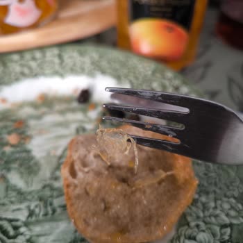 Tamek Portakal Reçelinde Plastik Parça Çıkması Ve Güven Sorunu