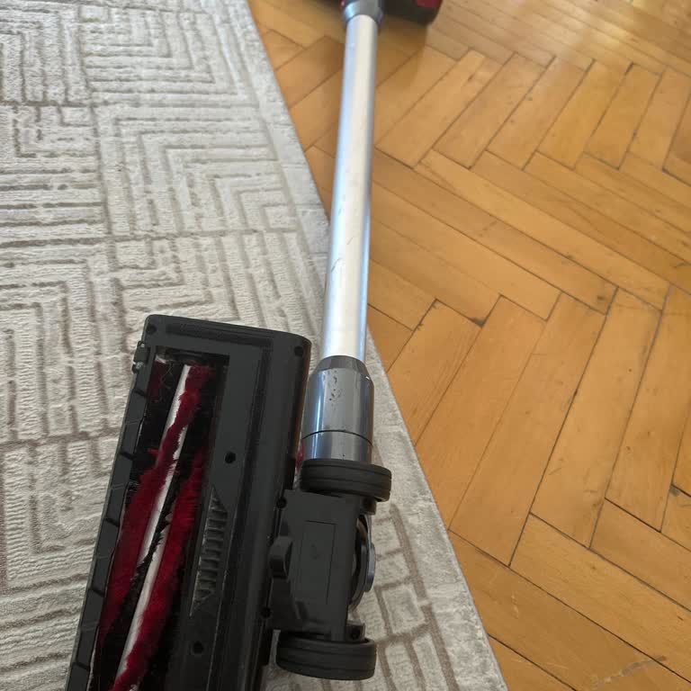 Onvo Dikey Süpürge Fırça Bölümünde Duman Ve Yanık Kokusu Sorunu