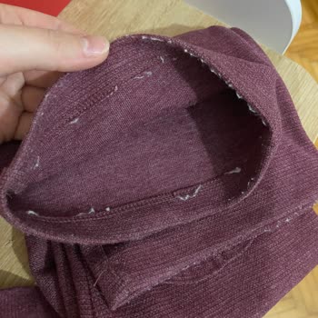 İlk Kullanımda DeFacto Çocuk Takımında Ciddi Deformasyon