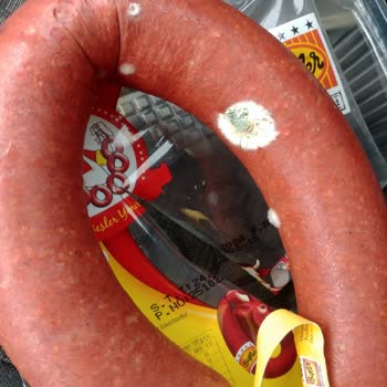 Beşler Dana Kasap Sucuk'ta Son Kullanma Tarihine Rağmen Küf Şoku