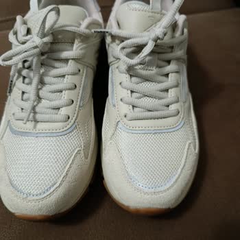 Küçük Numara Ayakkabı Değişimi Reddedildi Mağdur Oldum