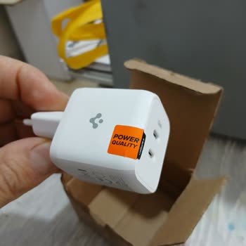 Spigen Şarj Adaptörü Arızası Sonrası Garanti Ve Ürün Kaybı Mağduriyeti