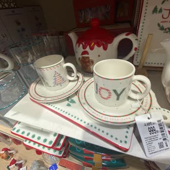 English Home Espark AVM'de İndirimli Ürünlerde Gerçekçi Olmayan Fiyatlandırma