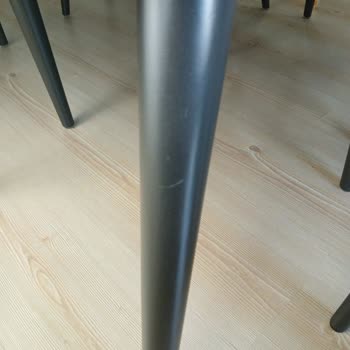 Bir Yıldır Teslim Edilmeyen Mobilyalar Ve Çözümsüzlük