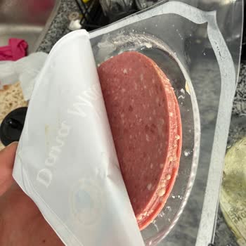 Son Kullanma Tarihi Geçmemiş Salam Bozuk Çıktı, Güvenim Sarsıldı