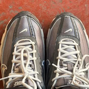 Boyner Farklı Kalıpta Gelen Ayakkabılar Ve Değişim Talebinin Reddedilmesi