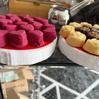 Hijyenik Olmayan Paketleme Ve Yetersiz Müşteri Desteği Nedeniyle Hediye Siparişinde Hayal Kırıklığı