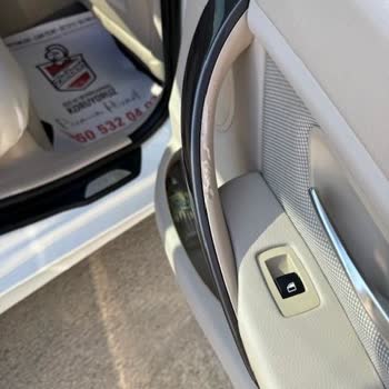 BMW 320d Arka Kapı Kollarında Erime Sorunu