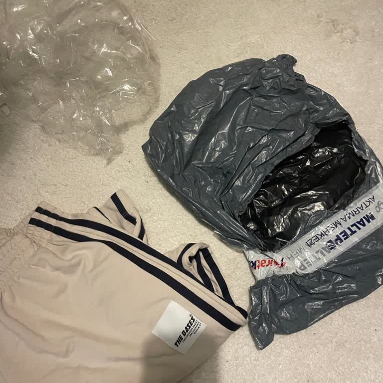 Bases Giyim'den Şikayetçiyim