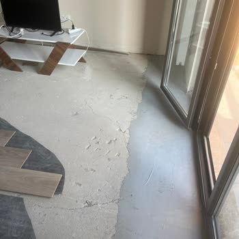 Sur Yapı'da Parke Tadilatı Sürecinde Yaşanan Mağduriyet Ve İletişim Sorunları