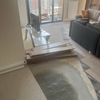 Sur Yapı'da Parke Tadilatı Sürecinde Yaşanan Mağduriyet Ve İletişim Sorunları