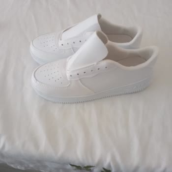 Kapıda Ödediğim Siparişin Yerine Alakasız Ürünler Gönderildi Satıcıya Ulaşamıyorum