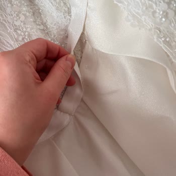 Caelia Gelinlik İle Yaşanan Mağduriyet