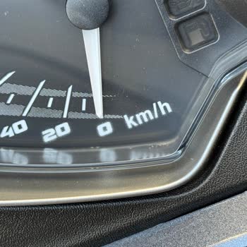 Doğan Trend Otomotiv Kymco Downtown 250i'nin Garanti Kapsamı Dışında Bırakılan Far Camı