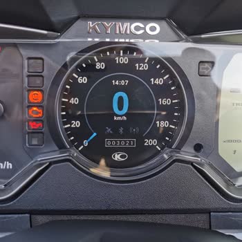 Doğan Trend Otomotiv Kymco Downtown 250i'nin Garanti Kapsamı Dışında Bırakılan Far Camı