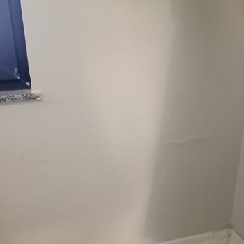 Sıfır Dairede Ciddi Yapısal Sorunlar Ve İlgisiz Firma