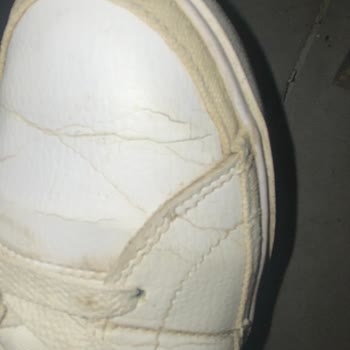 Kısa Sürede Yıpranan Nike Ayakkabıya Çözüm Bulunmadı