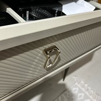 Enza Home Yatak Odası Takımı Sürekli Arızalı, Servis Desteği Yetersiz Kaldı