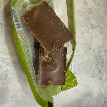 Migros'tan Aldığım Çikolatada Kurt Çıktı, Sağlığımız Tehlikeye Girdi