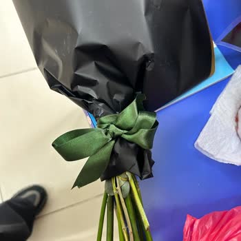 Solmuş Çiçek Teslimatı Ve Müşteri Hizmetlerine Ulaşamama Sorunu