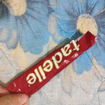 Tadelle Çikolatadan Çıkan Sert Cisim Az Daha Boğuluyordum