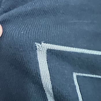 Bir Kez Giyilen Triko Kullanılamaz Hale Geldi, İade Reddiyle Karşılaştım