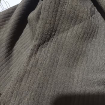 DeFacto'dan Aldığım Sweatshirt İlk Yıkamada Deforme Oldu, İnceleme Yetersiz Kaldı