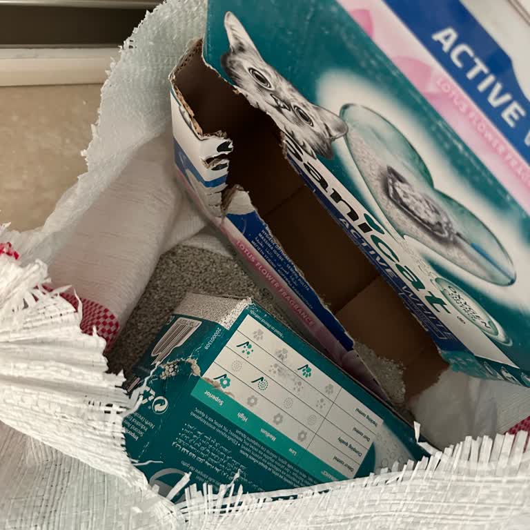 Yırtık Ve Yanlış Ürün Gönderimi, İlgisiz Müşteri Hizmetleri