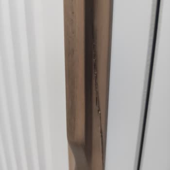 Berra Mobilya Hasarlı Ürünleri Değiştirmiyor, İlgisiz Kaldı